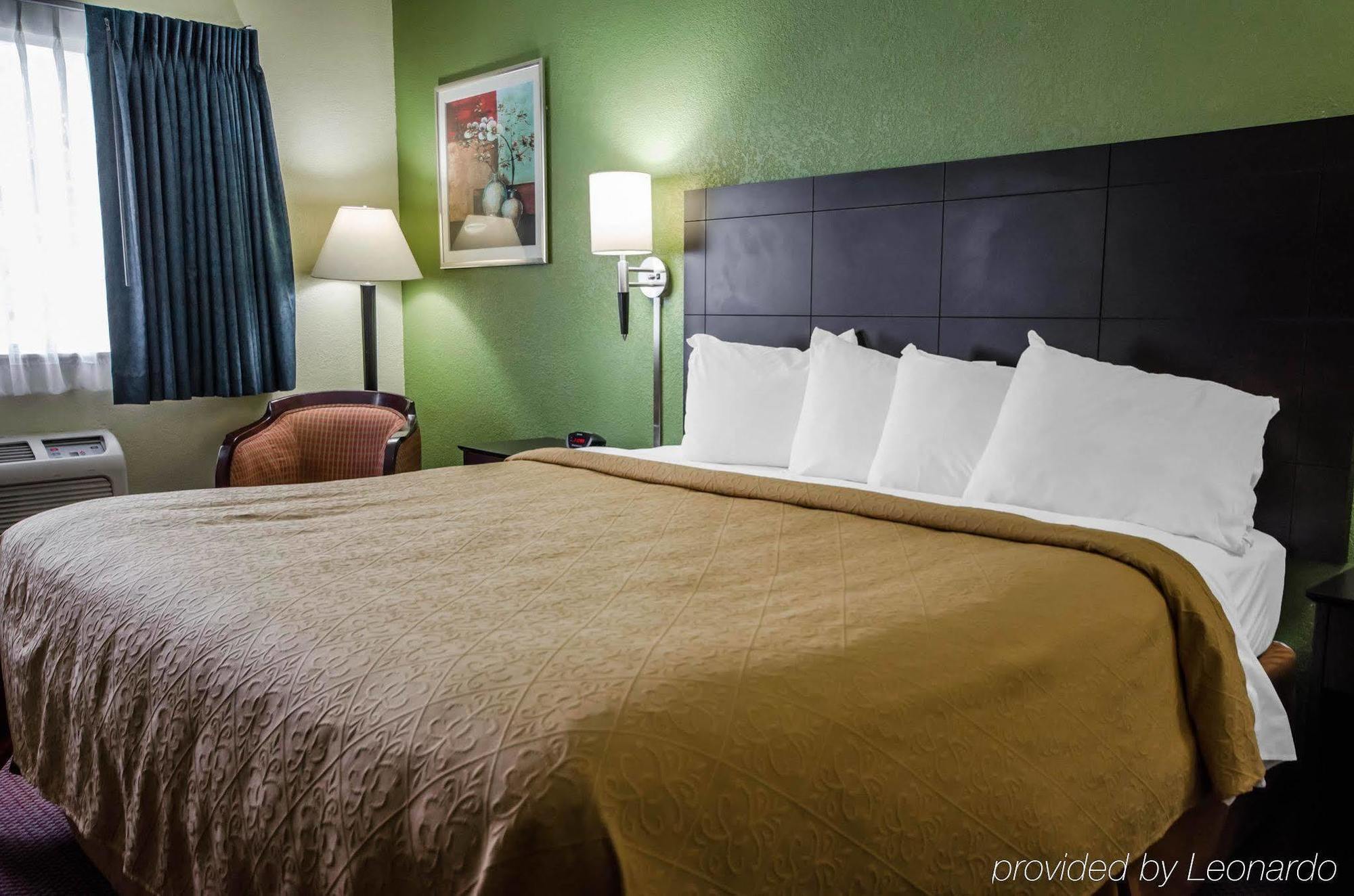 Quality Inn East Evansville Ngoại thất bức ảnh